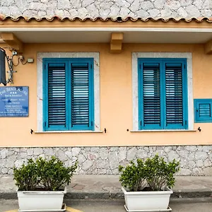 Affittacamere Taormina House, Mazzeo